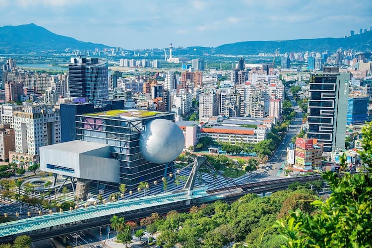 Tour Đài Loan: Đào Viên - Đài Trung - Nam Đầu - Cao Hùng - Đài Bắc 5 ngày 4 đêm từ Hà Nội - Tết Dương Lịch 2026