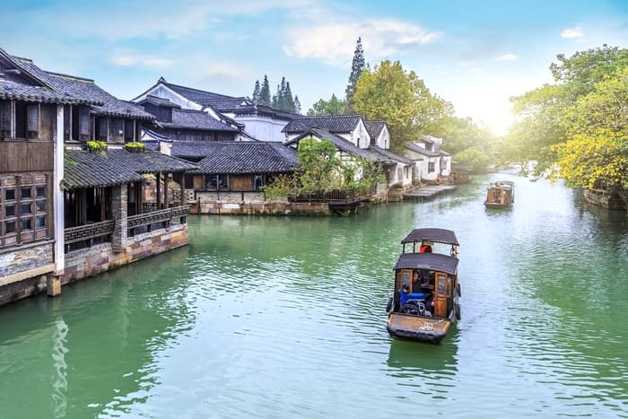 Tour Trung Quốc: Thượng Hải - Ô Trấn - Hàng Châu - Disneyland 5 ngày 4 đêm từ Hà Nội - Tết Nguyên Đán 2026