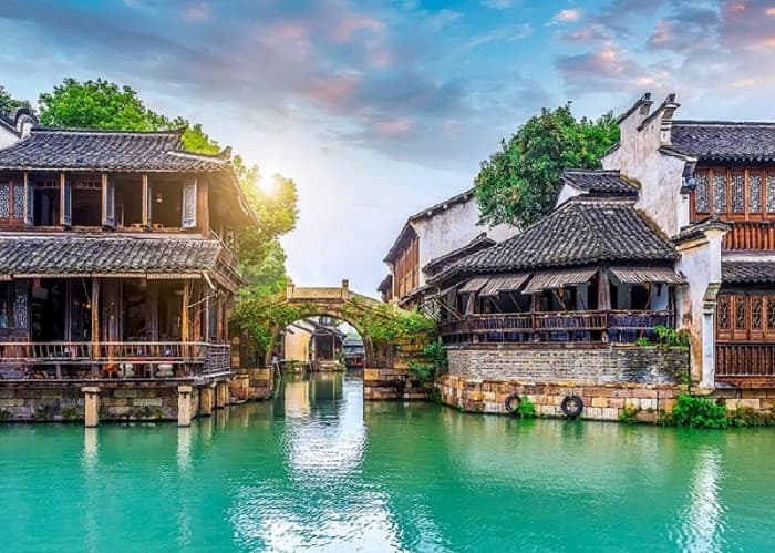 Tour ô trấn
