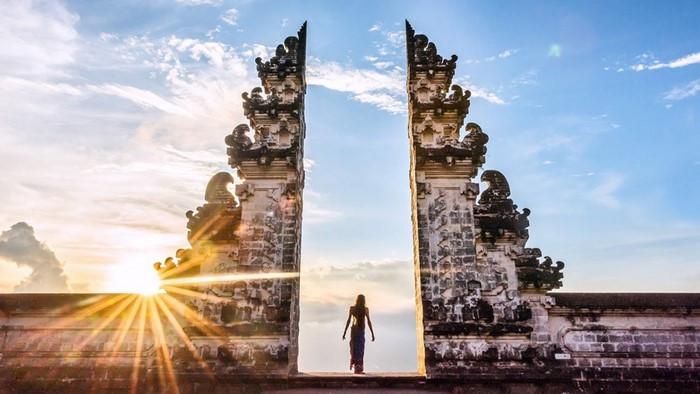 Cổng Trời ở Bali - Địa điểm check-in ảo diệu số 1 tại Indonesia