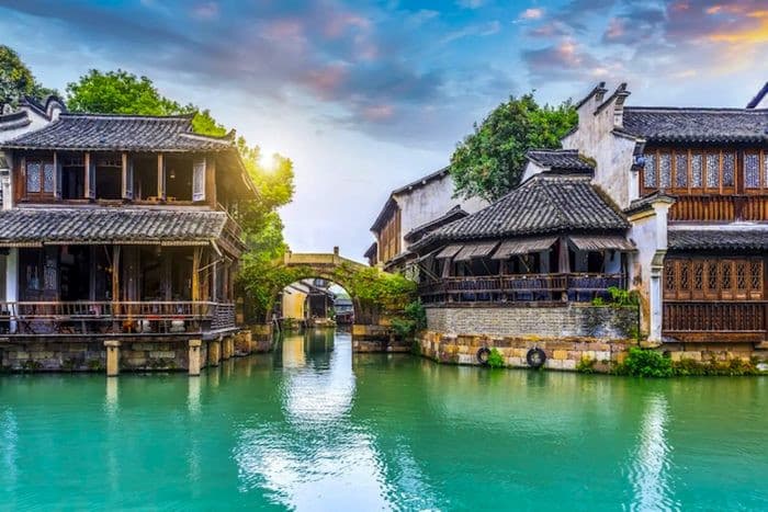 Tour Trung Quốc: Bắc Kinh - Tô Châu - Hàng Châu - Ô Trấn - Thượng Hải 7 ngày 7 đêm từ TP.HCM - Nghỉ lễ 30/4 - 1/5