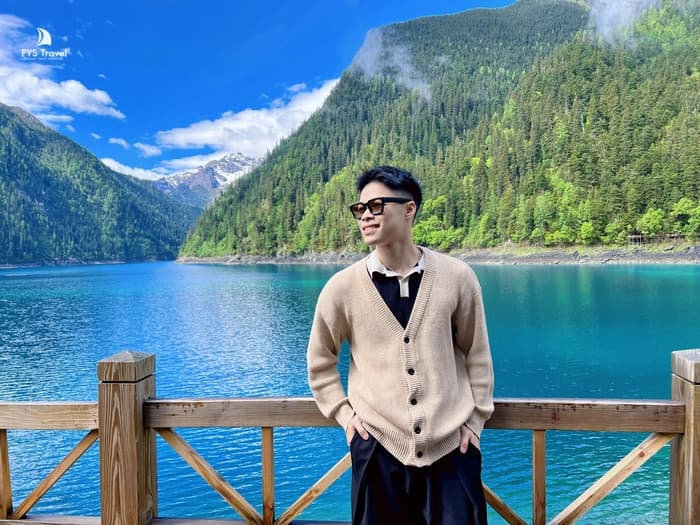 Tour Trung Quốc: Thành Đô - Cửu Trại Câu - Lạc Sơn - Công viên Gấu Trúc 6 ngày 5 đêm từ TP.HCM - Nghỉ lễ 30/4 - 1/5