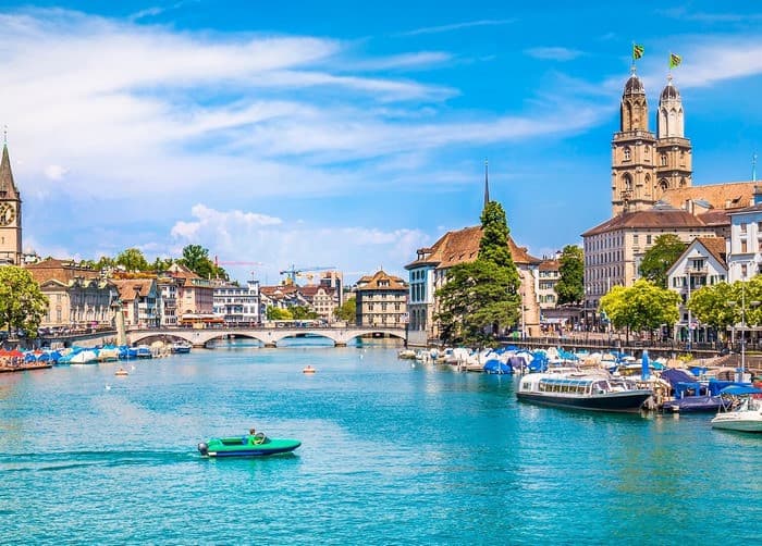 Tour Châu Âu: Pháp - Thụy Sĩ - Ý - Vatican 11 ngày 10 đêm từ TP.HCM - Nghỉ lễ 30/4 - 1/5