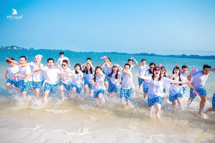 Du lịch Hạ Long tháng 7 - Khám phá mùa hè sôi động tại Quảng Ninh