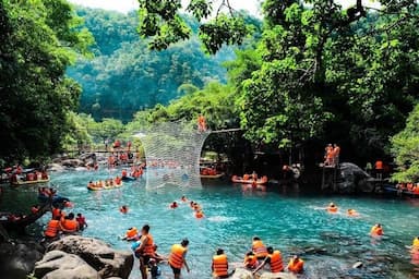 Suối Moọc Quảng Bình: Mang nét đẹp của chốn tiên cảnh giữa lòng Quảng Bình
