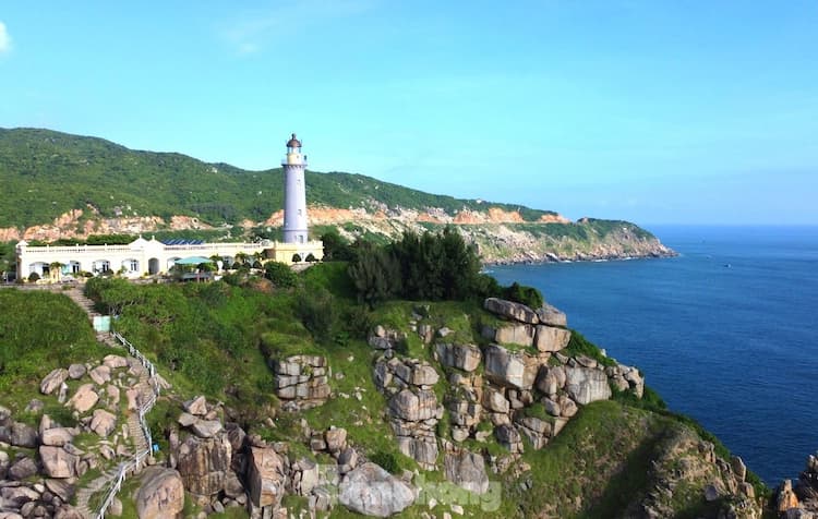 Tour Điệp Sơn - Phú Yên 3 ngày 3 đêm từ TP.HCM