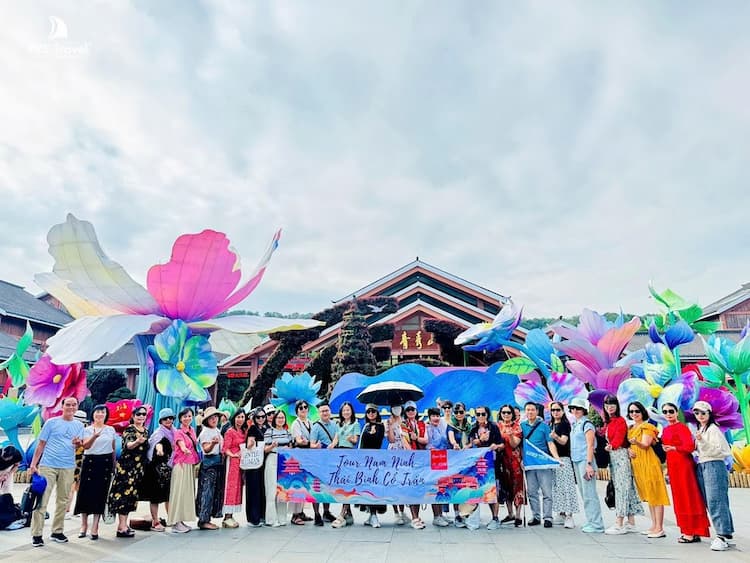 Tour Trung Quốc: Đông Hưng - Nam Ninh - Thái Bình Cổ Trấn - Tương Tư Hồ Trấn 3 ngày 2 đêm từ Hà Nội
