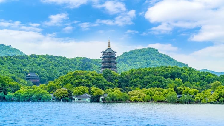 Tour Trung Quốc: Thượng Hải - Ô Trấn -  Hàng Châu - Đầm Lầy Thanh Sơn 6 ngày 5 đêm từ Hà Nội bay HO (No Shopping)