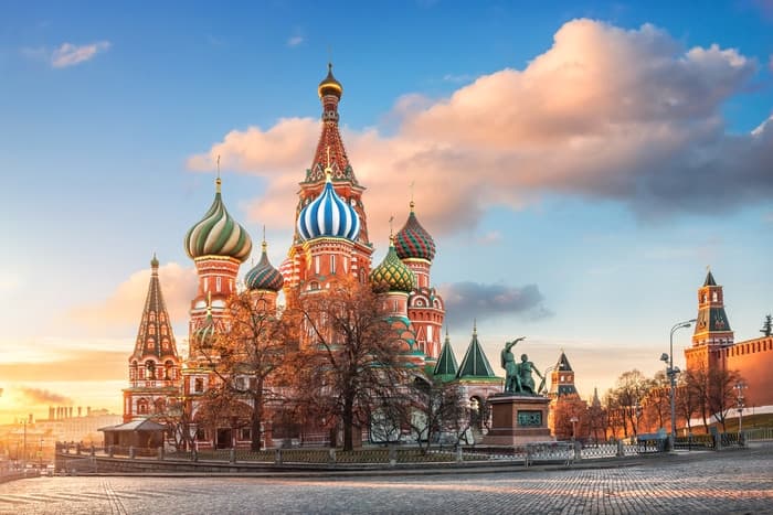 Tour Nga: Moscow - Sergiyev Posad - Etnomir - ST.Petersburg 10 ngày 9 đêm từ TP.HCM