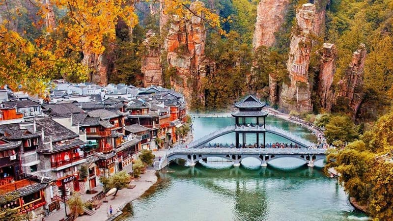 Tour Trung Quốc mùa thu 2025: Trương Gia Giới - Phượng Hoàng Cổ Trấn 5 ngày 4 đêm từ Hà Nội - Bay Vietjet Air