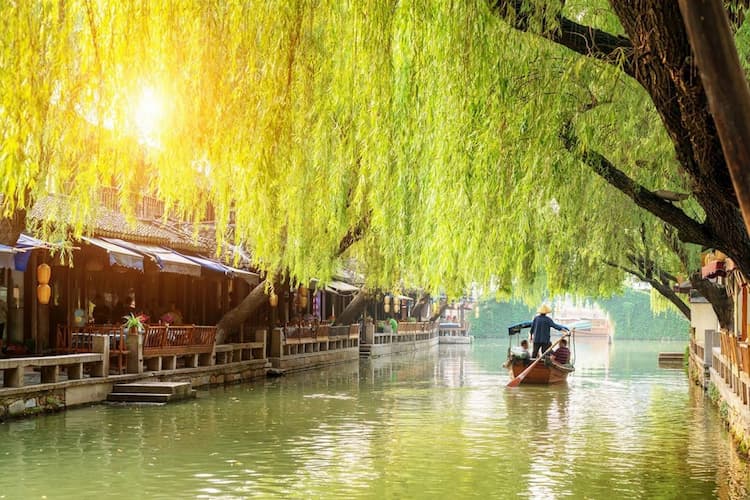 Tour Trung Quốc mùa thu: Thượng Hải - Ô Trấn - Hàng Châu - Tô Châu - Vô Tích - Bắc Kinh 6 ngày 6 đêm từ TP.HCM