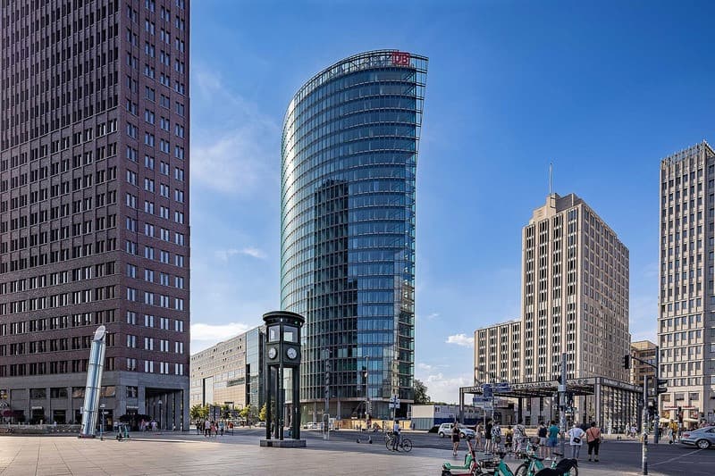 Quảng trường Potsdamer Platz Đức - Dấu ấn lịch sử và nhịp sống hiện đại của Berlin