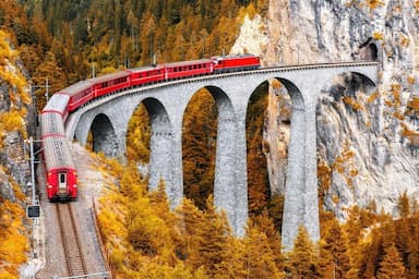 Giải đáp "Mùa thu nên đi du lịch nước nào?" Gợi ý điểm đến đẹp ngỡ ngàng mùa lá vàng