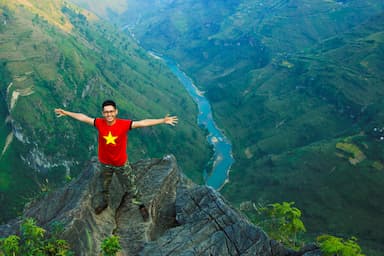 Check-in tại dòng sông Nho Quế Mèo Vạc huyền thoại