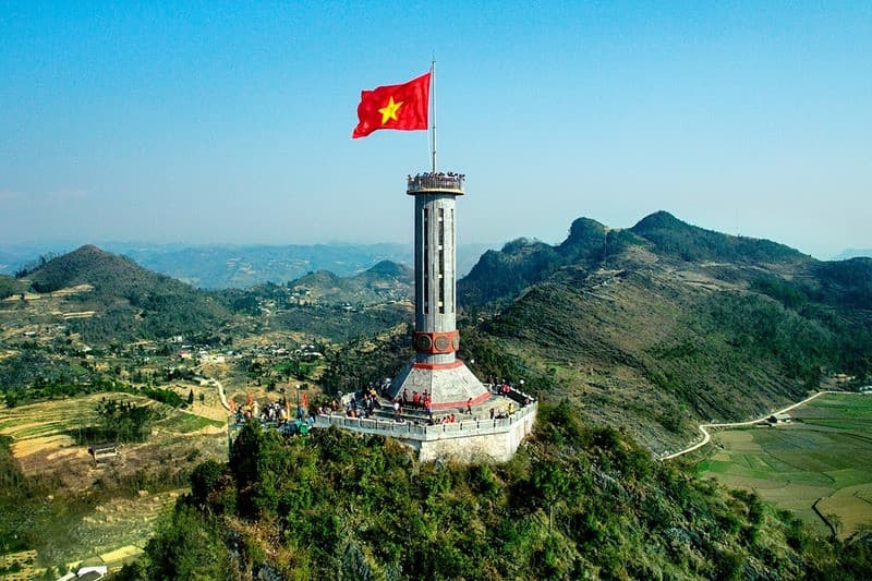 Check-in Cột cờ Lũng Cú - Chạm vào cực Bắc Việt Nam, niềm tự hào dân tộc