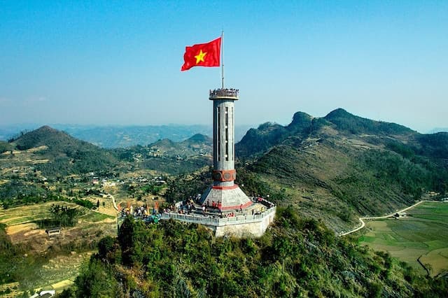 Check-in Cột cờ Lũng Cú - Chạm vào cực Bắc Việt Nam, niềm tự hào dân tộc