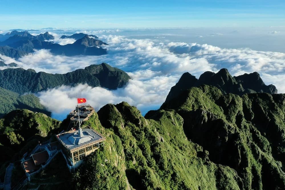 Bạn đã sẵn sàng khám phá tour Sapa Hạ Long tàu hỏa sang trọng chưa?