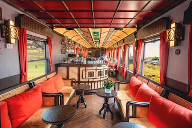 Trải nghiệm tiện nghi 5 sao trên chuyến tàu cao cấp SJourney