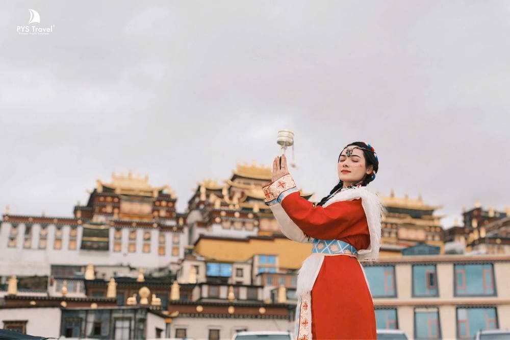 Tour Trung Quốc: Cát Bi - Lệ Giang - Shangrila 5 ngày 4 đêm từ Hà Nội - Tết Dương Lịch 2026