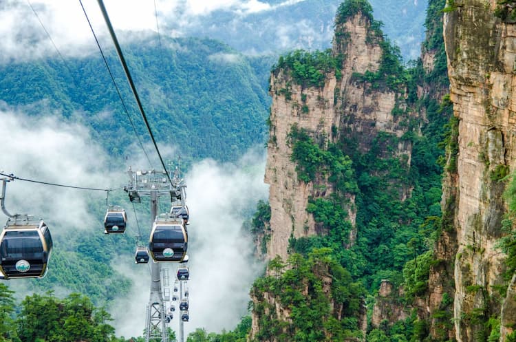 Tour Trung Quốc: Trương Gia Giới - Phượng Hoàng Cổ Trấn - Miêu Trại Mặc Nhung 5 ngày 4 đêm từ Hà Nội - Tết Dương Lịch 2026