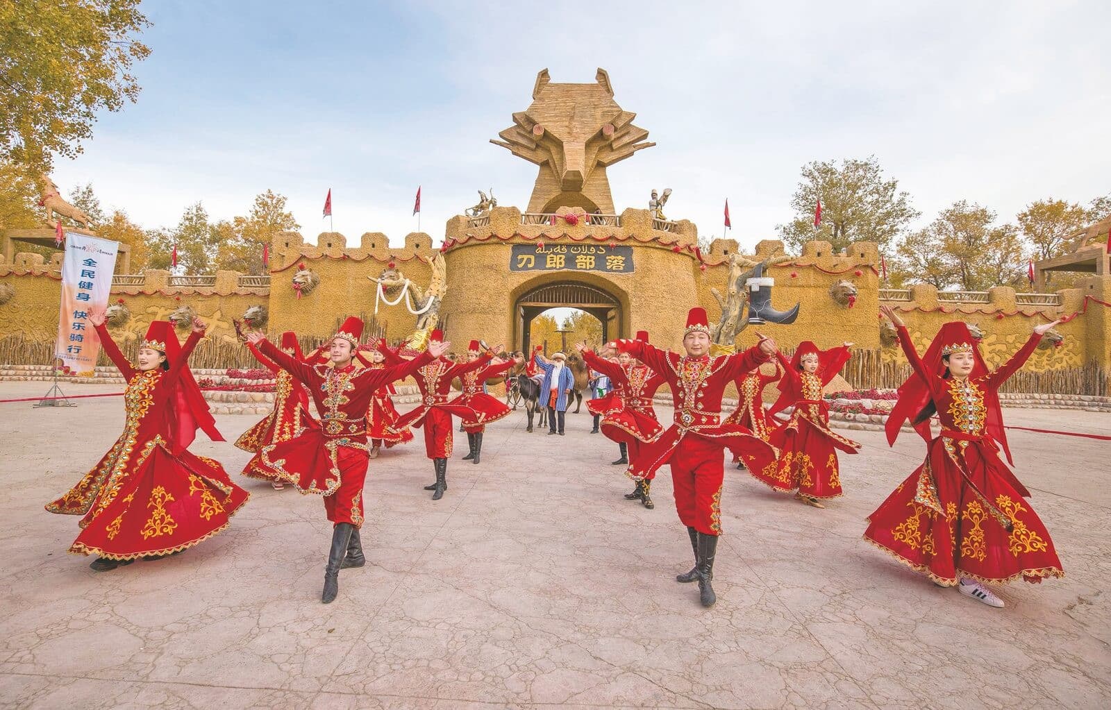 Tour Nam Tân Cương Trung Quốc: Urumqi - Korla - Kuqa - Aksu - Kashgar 9 ngày 8 đêm từ Hà Nội - Tết Dương lịch 2026