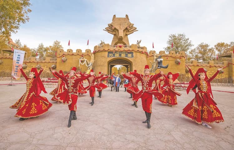 Tour Nam Tân Cương Trung Quốc: Urumqi - Korla - Kuqa - Aksu - Kashgar 9 ngày 8 đêm từ Hà Nội - Tết Dương lịch 2026