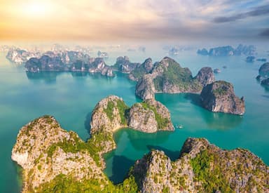 Du lịch Hạ Long tháng 11: Trải nghiệm không khí se lạnh giữa kỳ quan thế giới