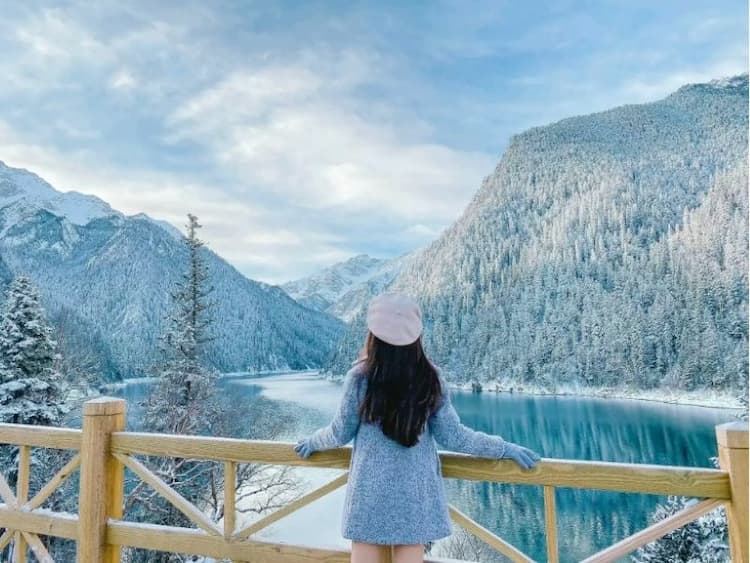 Tour Trung Quốc: Thành Đô - Trùng Khánh - Cửu Trại Câu 6 ngày 5 đêm từ Hà Nội