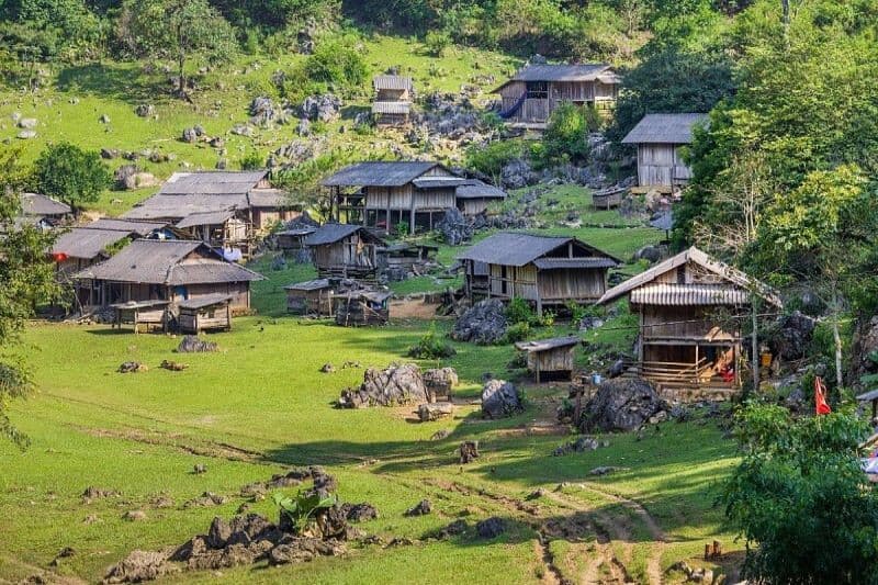 Khám phá các bản ở Mộc Châu: Mộc mạc và đẹp giản dị