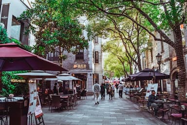 Tân Thiên Địa Thượng Hải: Có gì chơi? Hướng dẫn di chuyển, ăn uống & lịch trình chi tiết