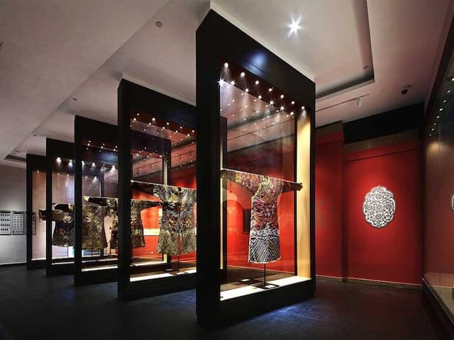 Bảo tàng Tơ lụa Tô Châu - Hành trình khám phá giá trị lụa Trung Hoa