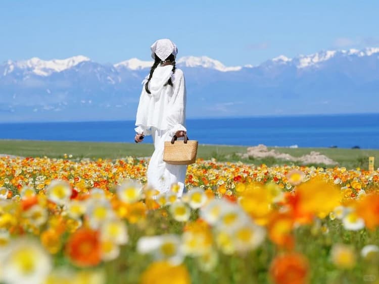 Tour Bắc Tân Cương: Urumqi - Yining - Turpan 8 ngày 7 đêm từ Hà Nội - Nghỉ lễ 30/4 - 1/5