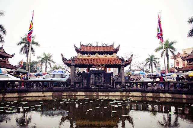 Tour Hà Nội - Đền Trần - Đền Bảo Lộc - Phủ Dầy
