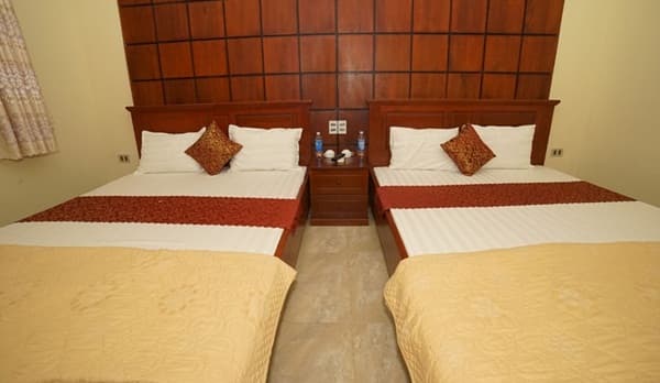  Khách sạn Cô Tô Group