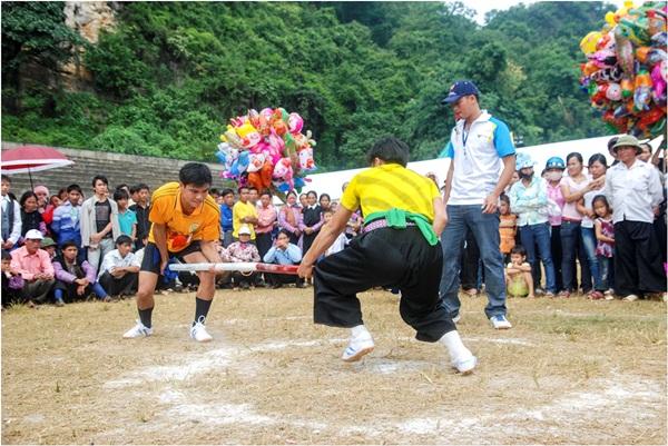 Tưng bừng lễ hội Mộc Châu 2/9 – Ngày Tết Độc Lập