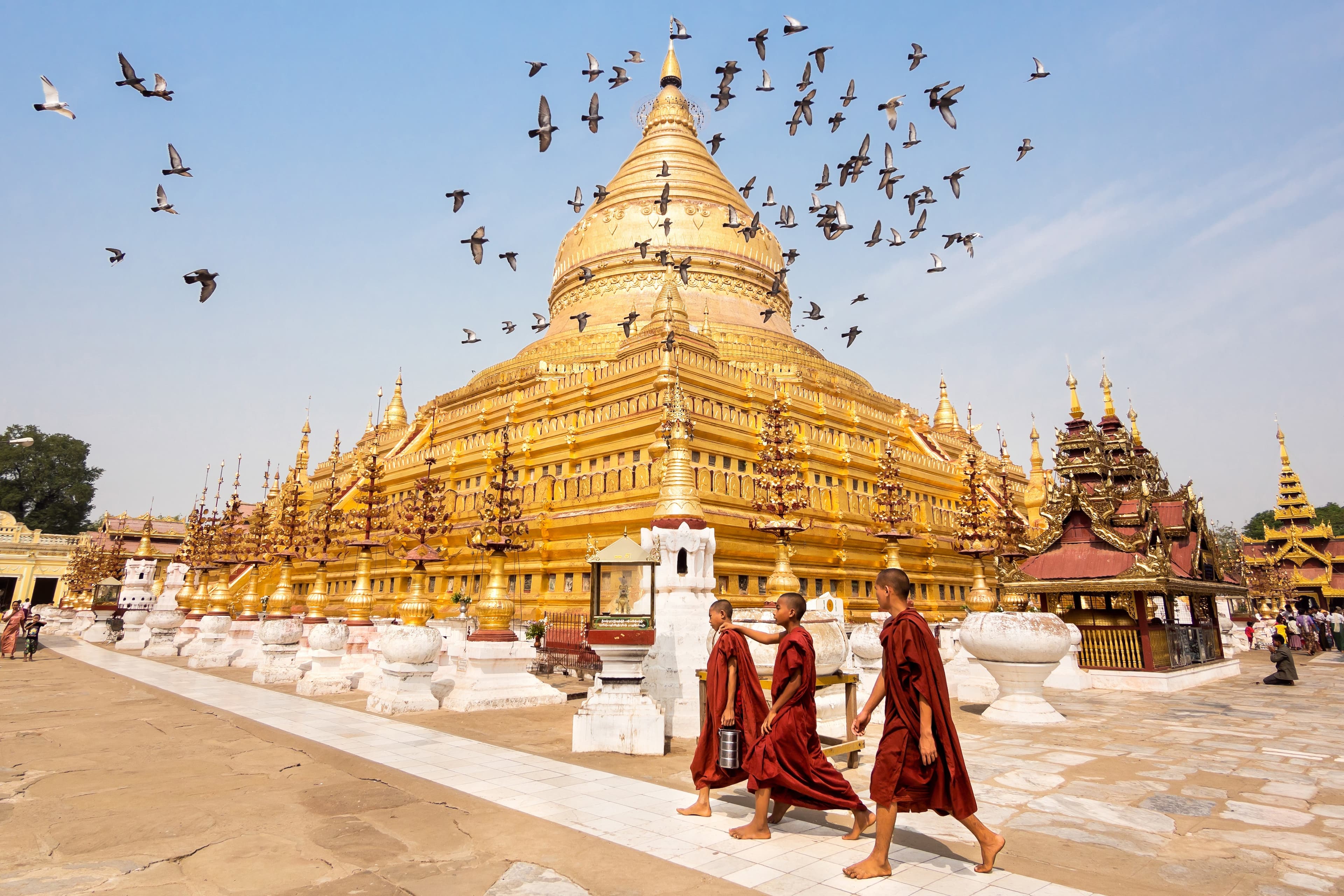 Tour Myanmar: Yangon - Bagan - Naypyidaw - Golden Rock từ Hà Nội