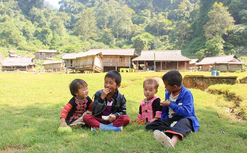 Tour khám phá Hang Táu - Làng Nguyên Thủy