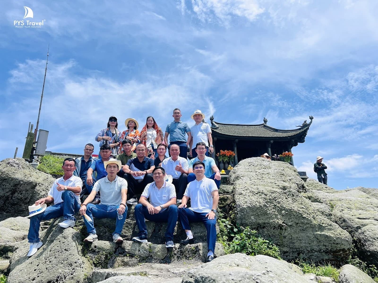tour-yen-tu-pystravel-6.jpg
