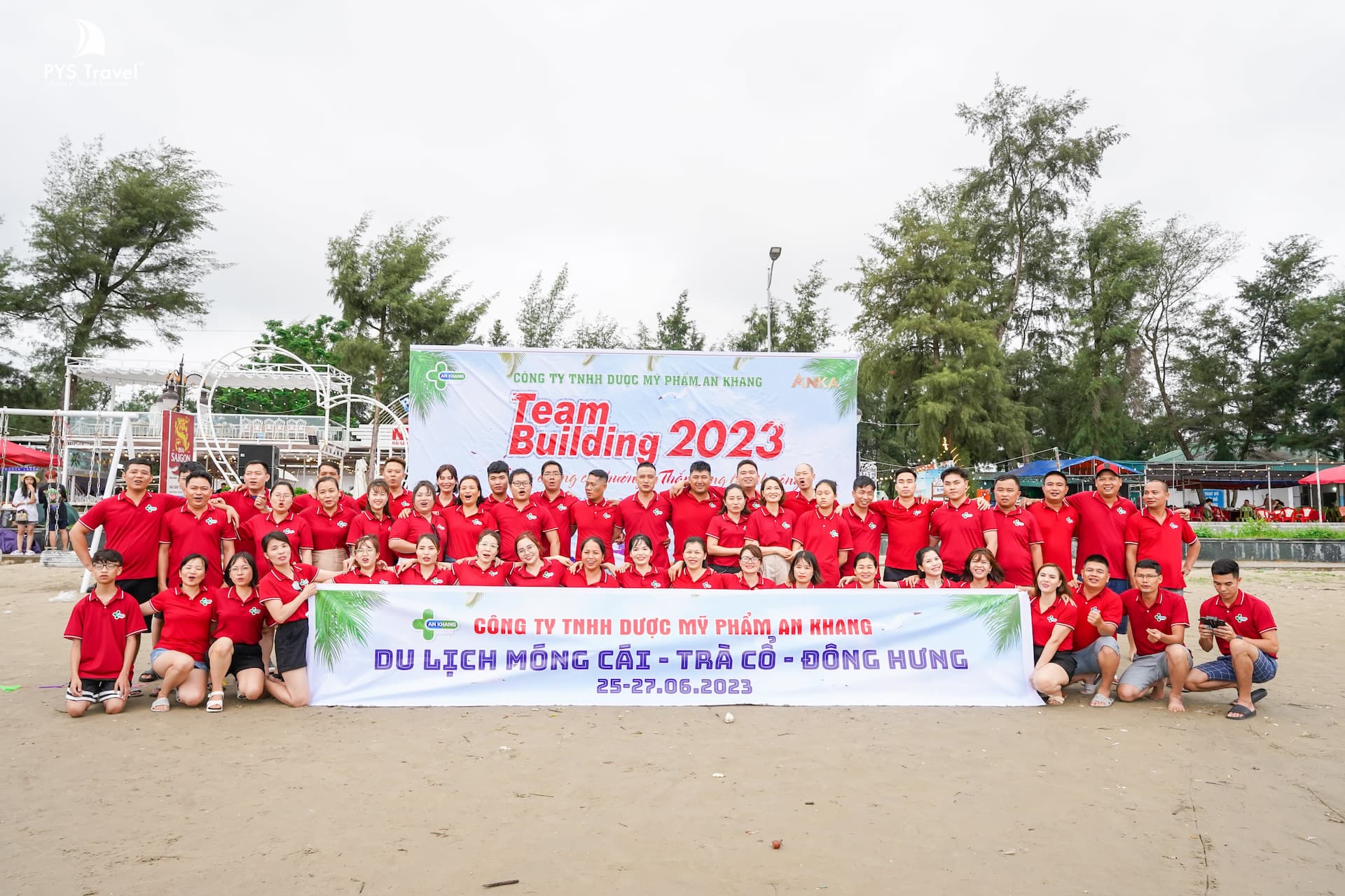 Teambuilding trên biển Trà Cổ