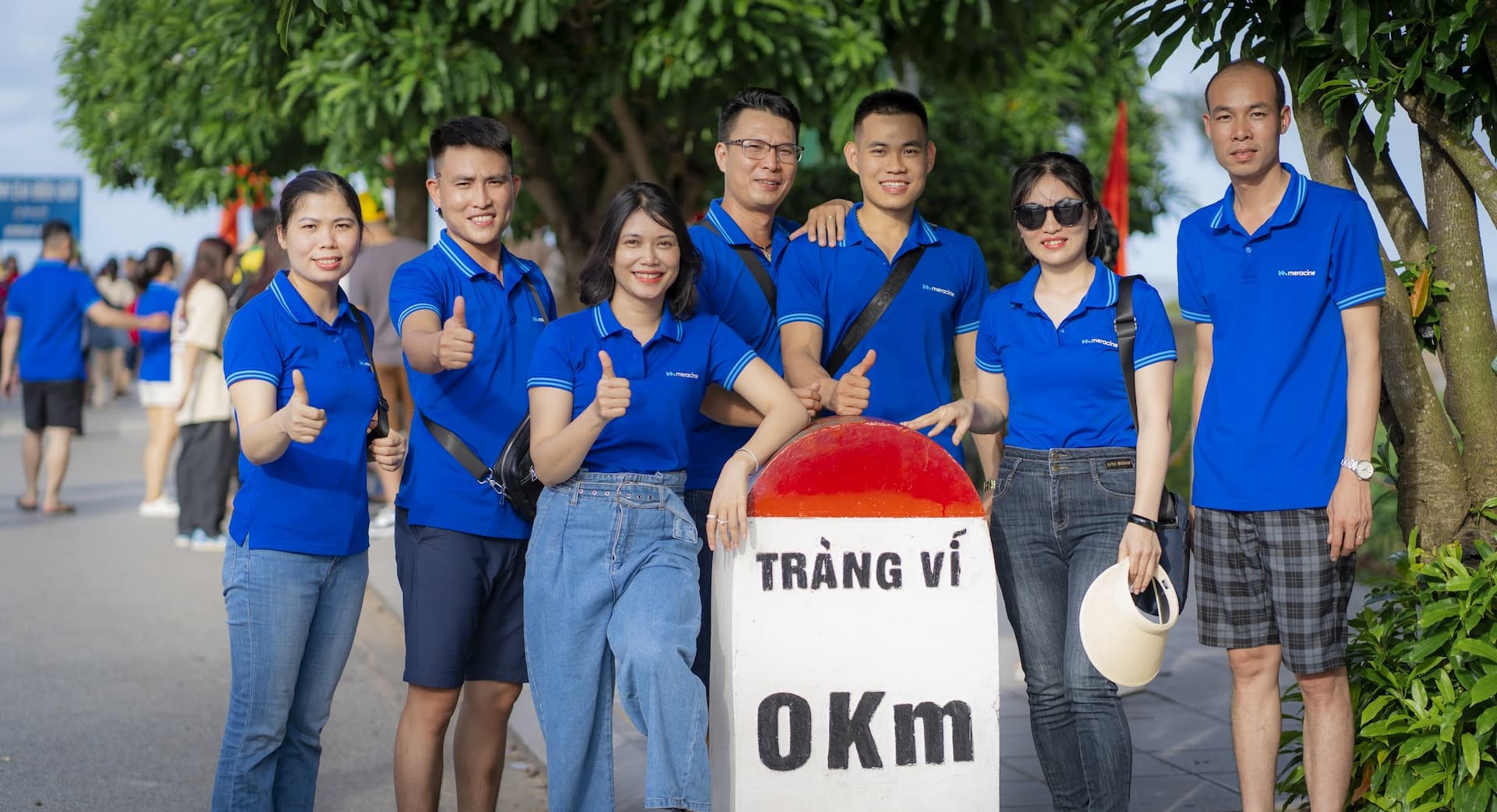 Đoàn khách Meracine tới Móng Cái