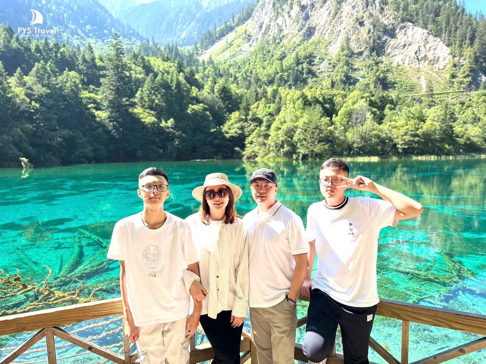tour-thanh-do-cuu-trai-cau-23.jpg