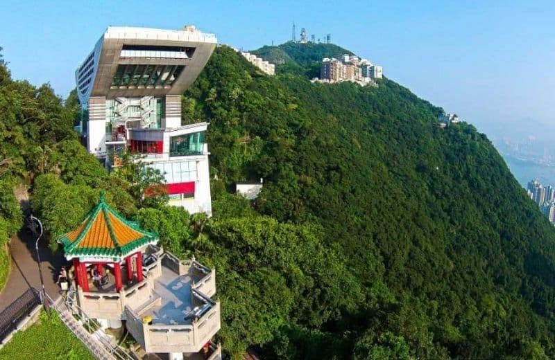 Đỉnh núi Thái Bình (The Peak).jpg