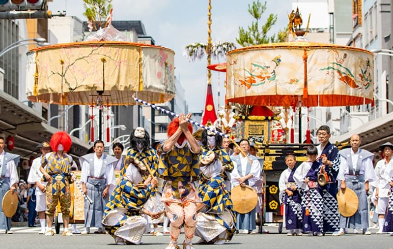 le-hoi-gion.jpg