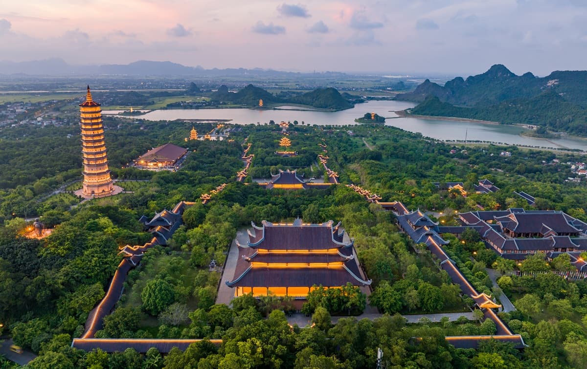 chua-bai-dinh.webp