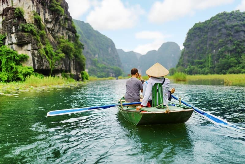 du-lich-ninh-binh-1.jpg