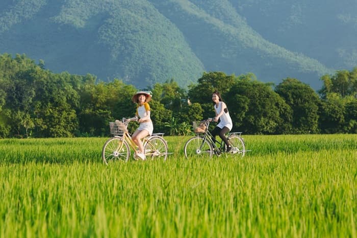 tour_dap_xe_mai_chau_hoa_binh.jpg