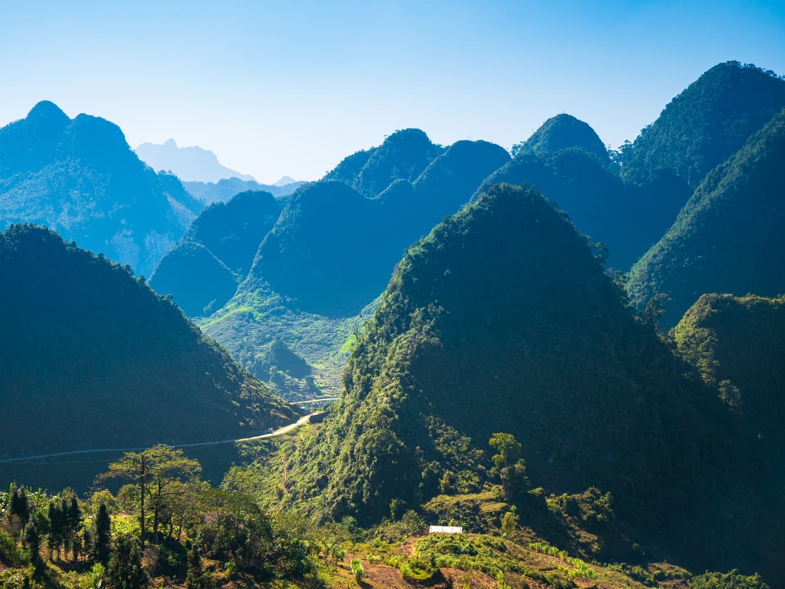 Địa hình núi trùng điệp tại Hà Giang