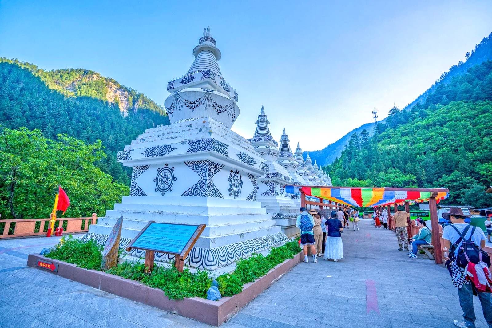 tour-thanh-do-cuu-trai-cau-14.jpg