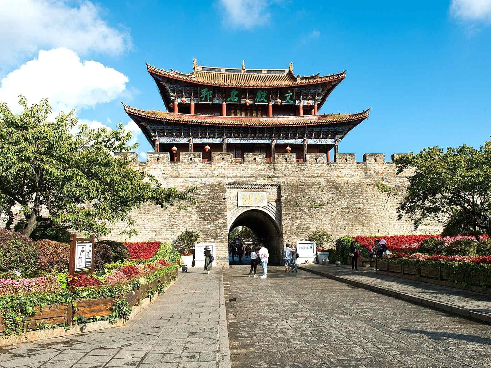 tour-dai-ly-con-minh-10 (2).jpg
