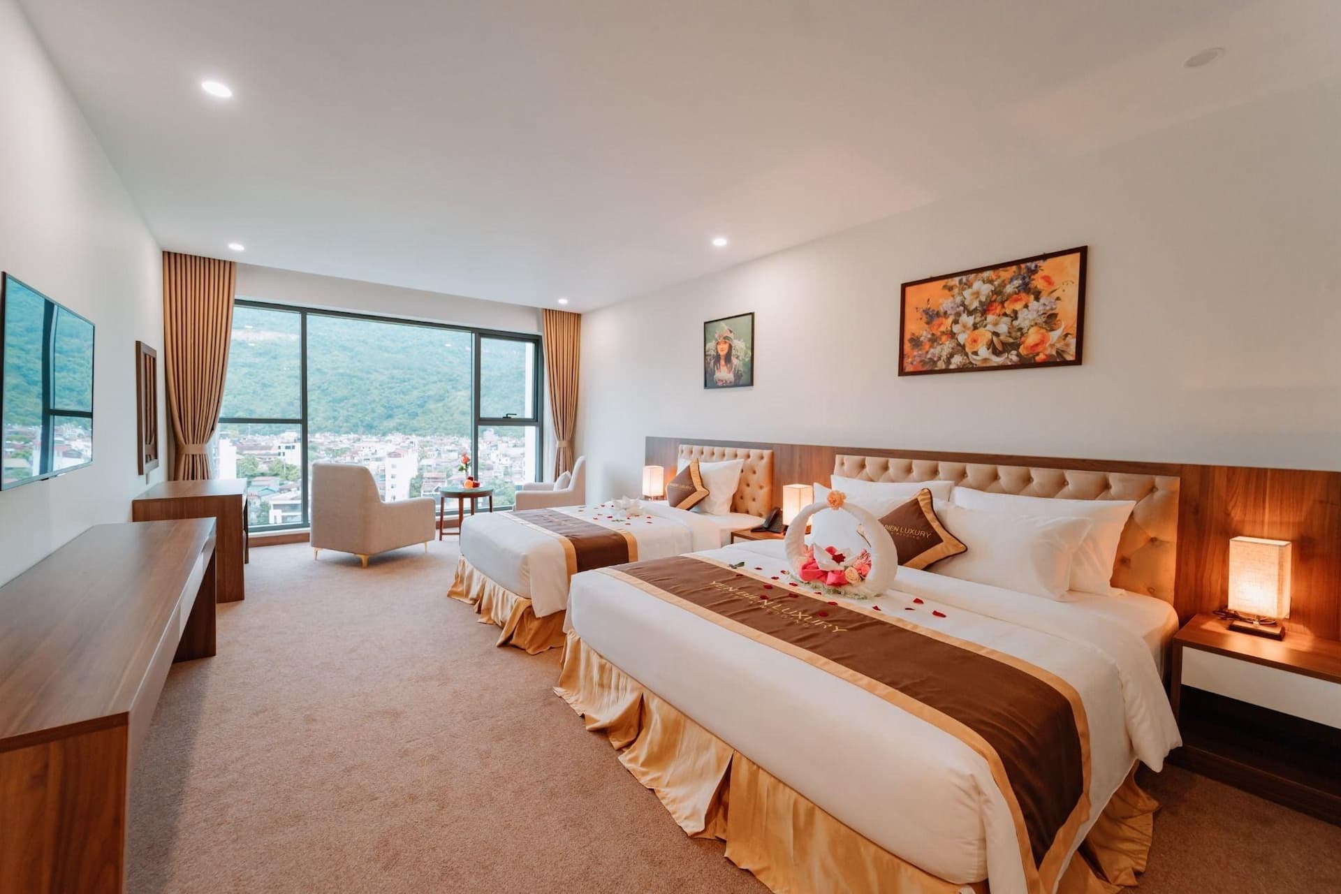 yen-bien-hotel-3.jpg